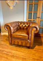 Chesterfield Oxford: Traditional Tub Chair