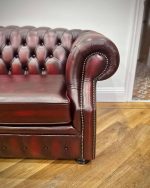 d 3 seater 4
