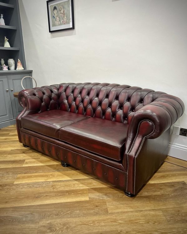 Chesterfield Derbyshire: Four-seater Leather Sofa